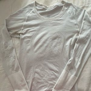 Lululemon White Swiftly